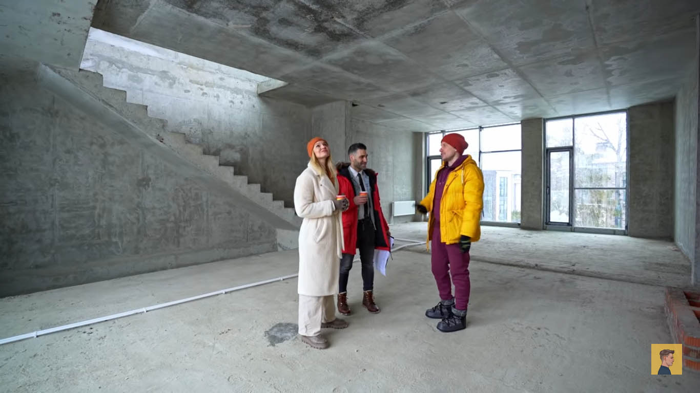 Hacemos la CASA de un Youtuber en MOSCÚ