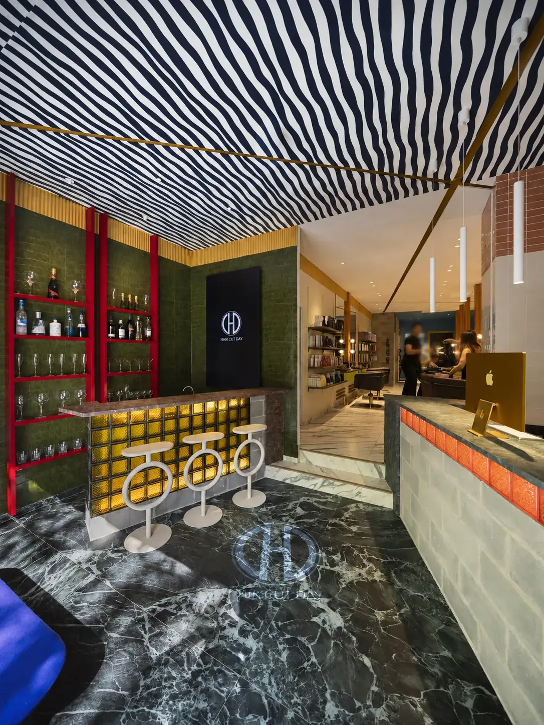 Hair Cut Day Gràcia — peluquería en Gràcia, proyecto de Ritual