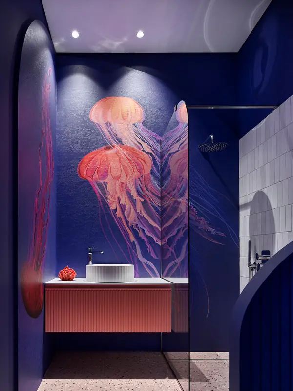 Baño azul con mural de medusas en la casa de Viktor Viden, Moscú